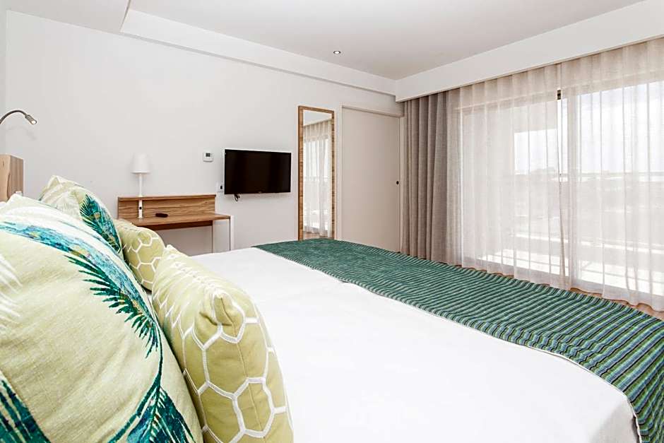 Alfagar Aparthotel