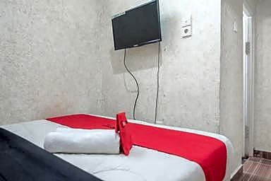 RedDoorz Syariah @ Jalan Ahmad Yani Jambi