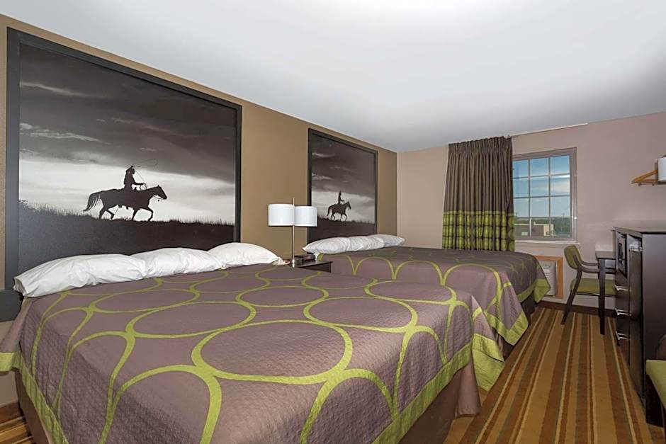 Super 8 by Wyndham Douglas