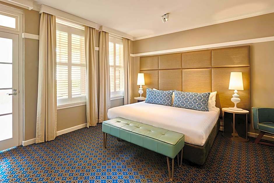 Hotel Kurrajong Canberra