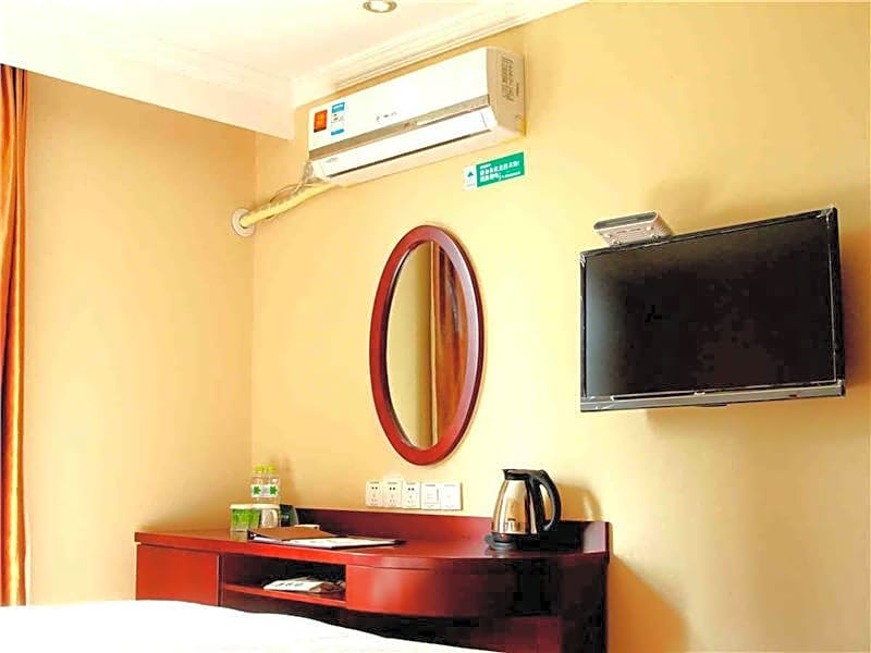 GreenTree Inn Zhenjiang Gaotie Wanda Square Express Hotel