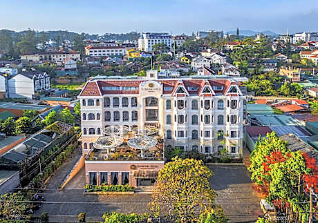 Guava Hill Boutique Hotel