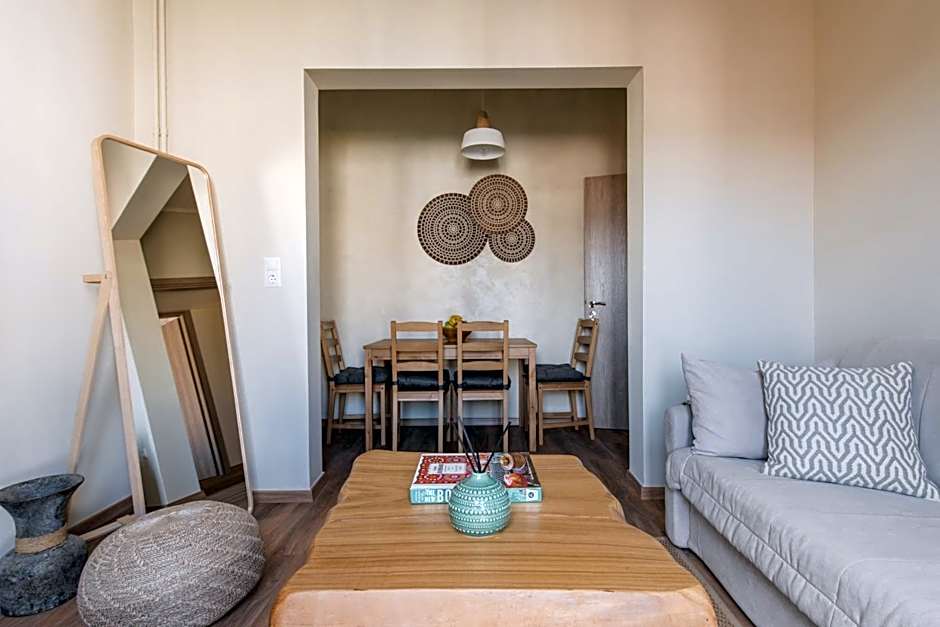 Living Stone Aparthotel