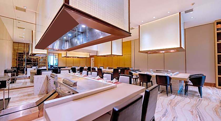 Crowne Plaza Yibin By IHG