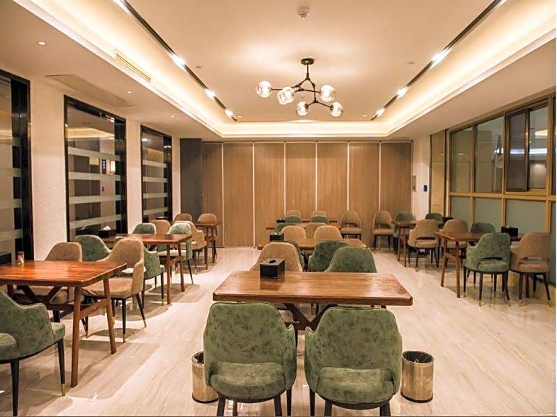 Greentree Eastern Hefei City Binhu Ziyun Road Hotel – Hefei, VA