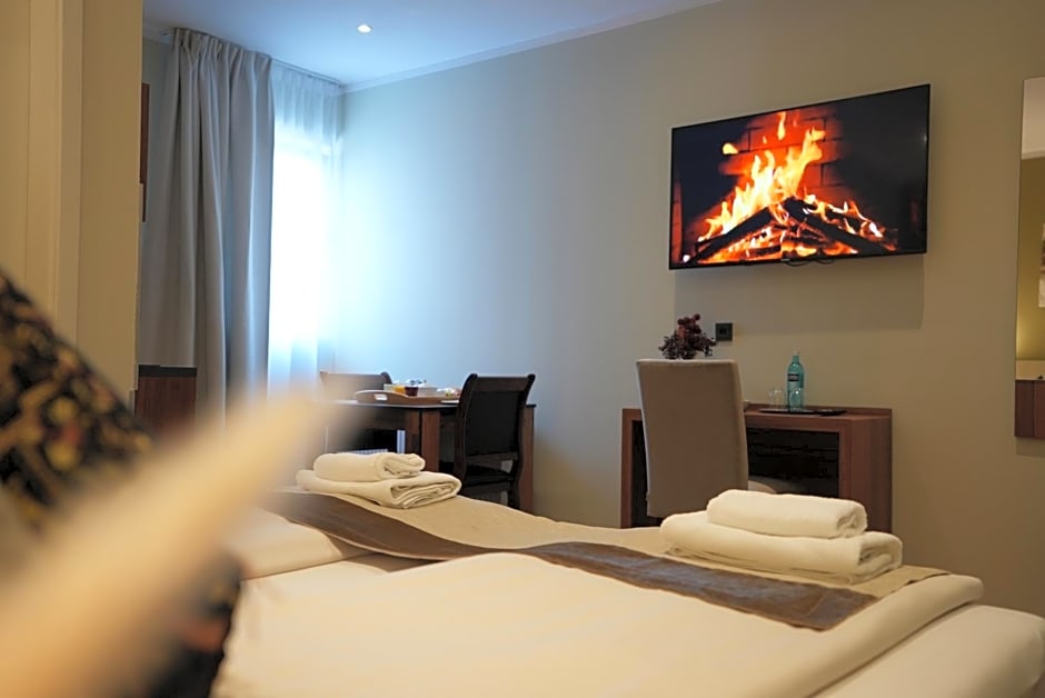 Hotel Attaché an der Messe
