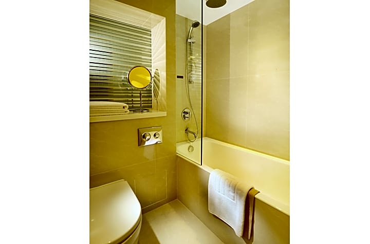 Regal Oriental Hotel