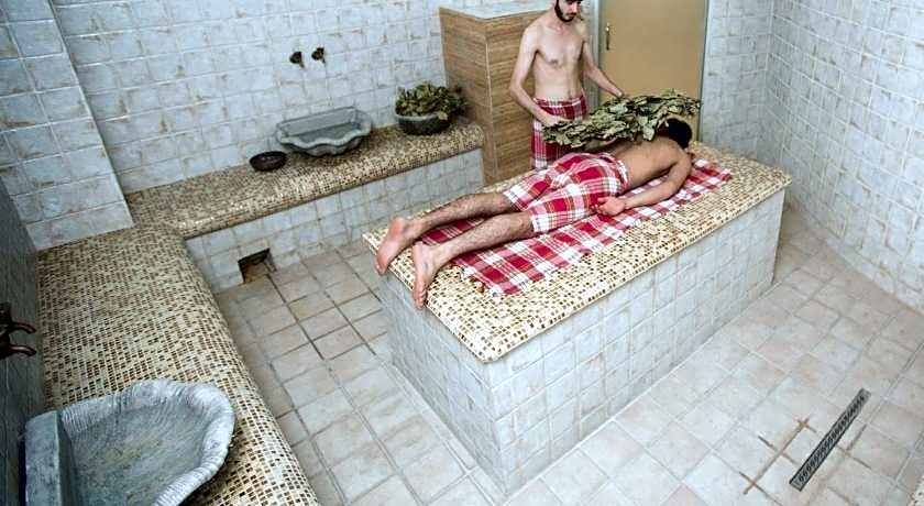 Parkway inn Hotel and Spa