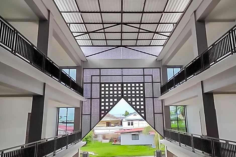 RedDoorz Syariah Plus near Tanjungpura University 2 Pontianak