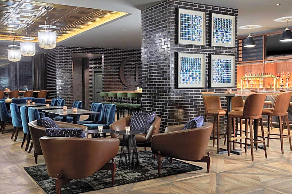 Cumberland House Knoxville, Tapestry Collection by Hilton