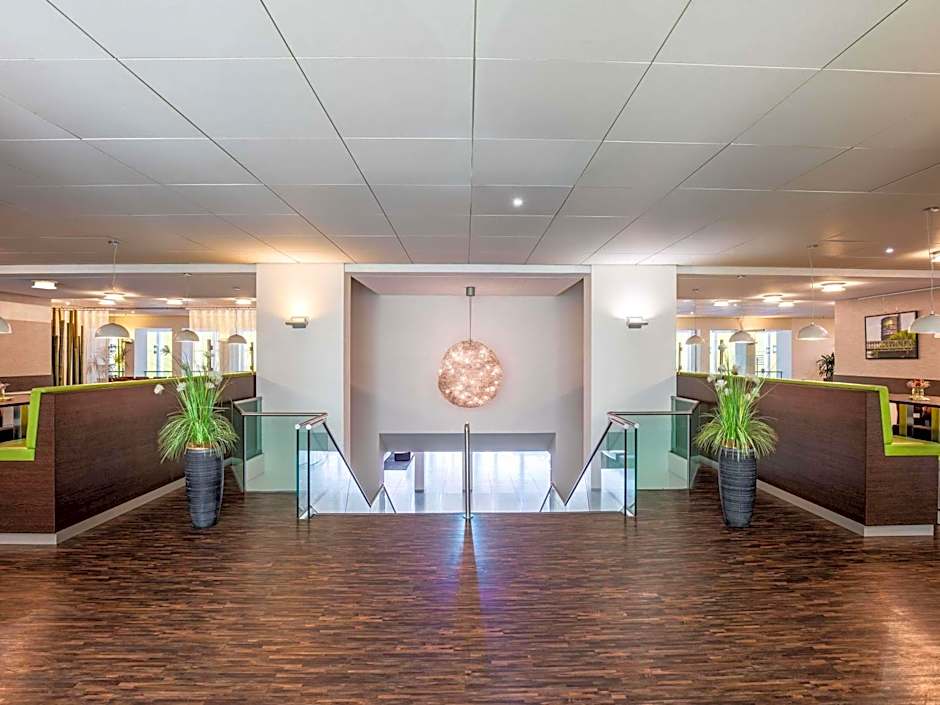 Webers Hotel im Ruhrturm Essen by Accor