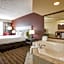 Comfort Inn & Suites St. Paul Northeast