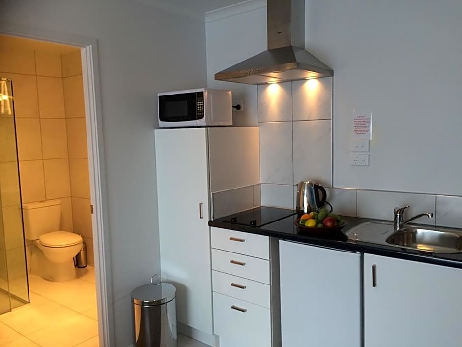 BKs Premier Motel Hamilton