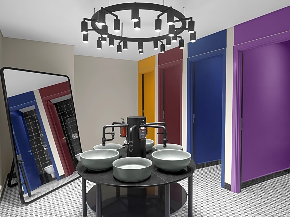 Wink Hotel Saigon Centre