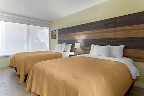 Double Room with Two Double Beds - Non-Smoking