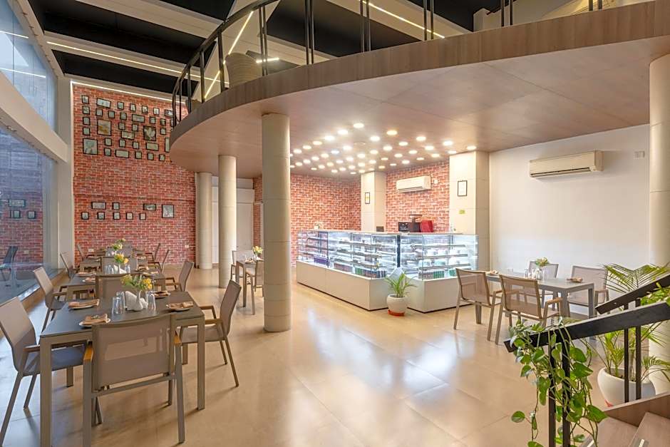 Hotel Patliputra Continental