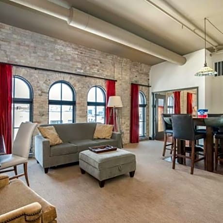 Two-Bedroom Suite