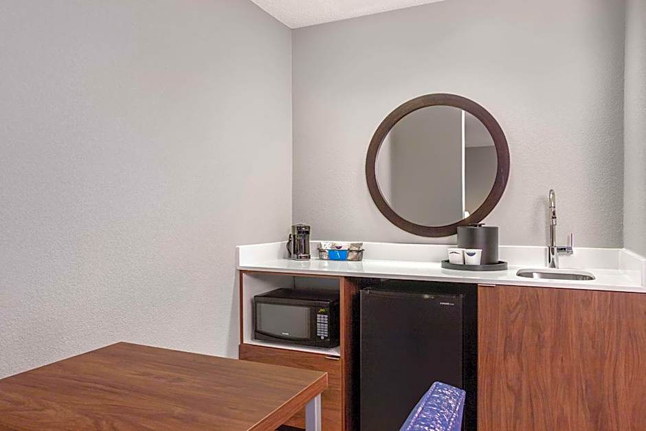 Hampton Inn By Hilton & Suites Muncie