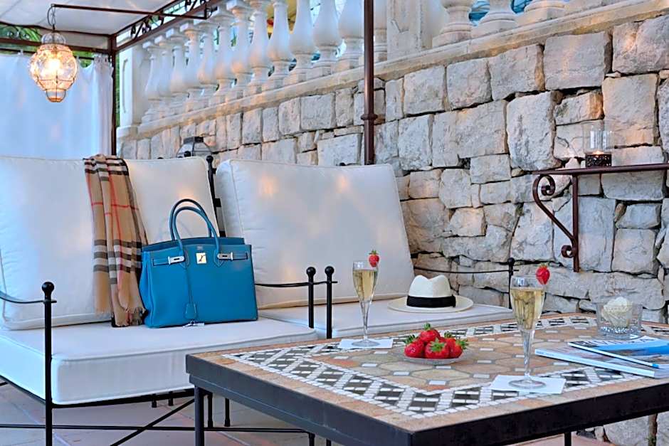 Hôtel La Grande Bastide