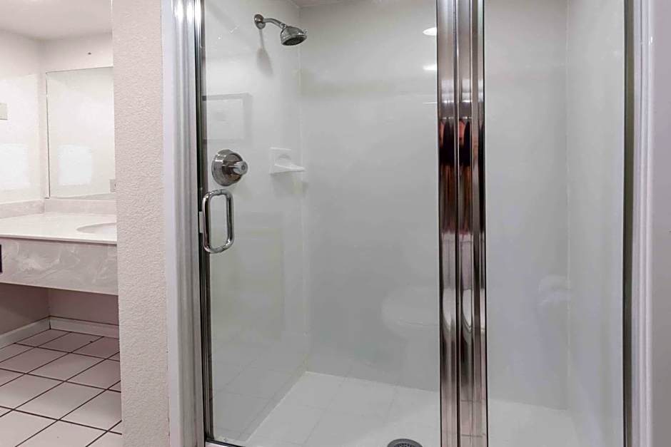 Prodigy Hotel, a Days Inn by Wyndham