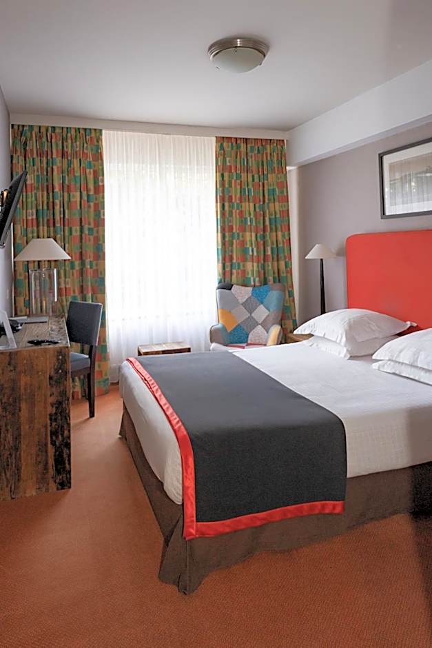 New Hotel Charlemagne