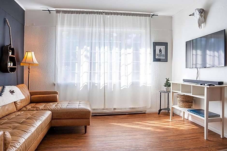 The Downtown Hive by Revelstoke Vacations