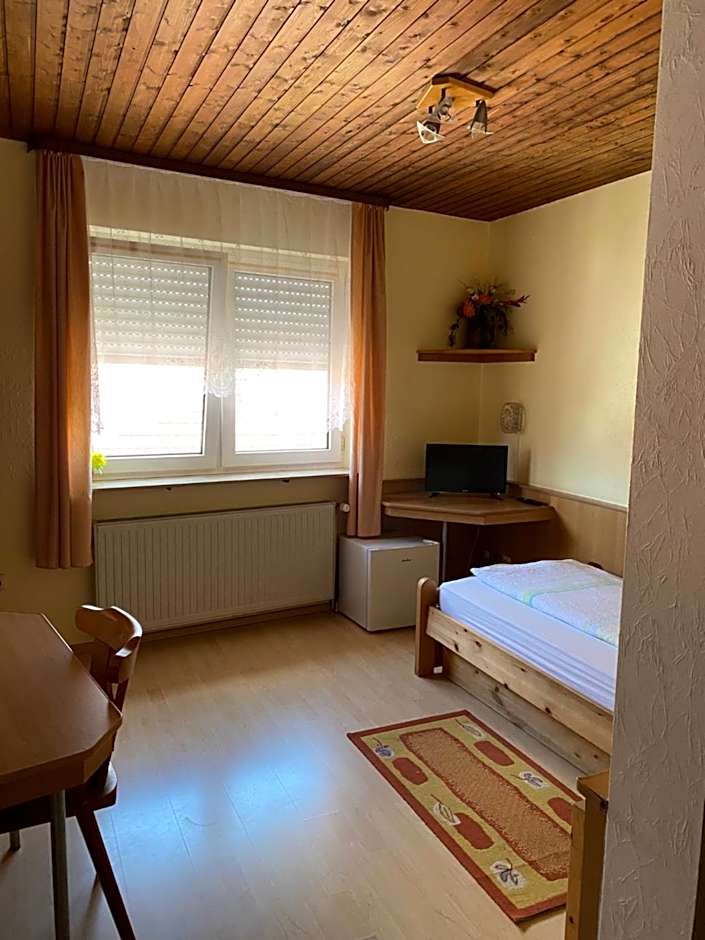 Landgasthaus zum Hirsch