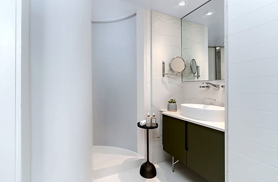 Hotel Zena Washington DC