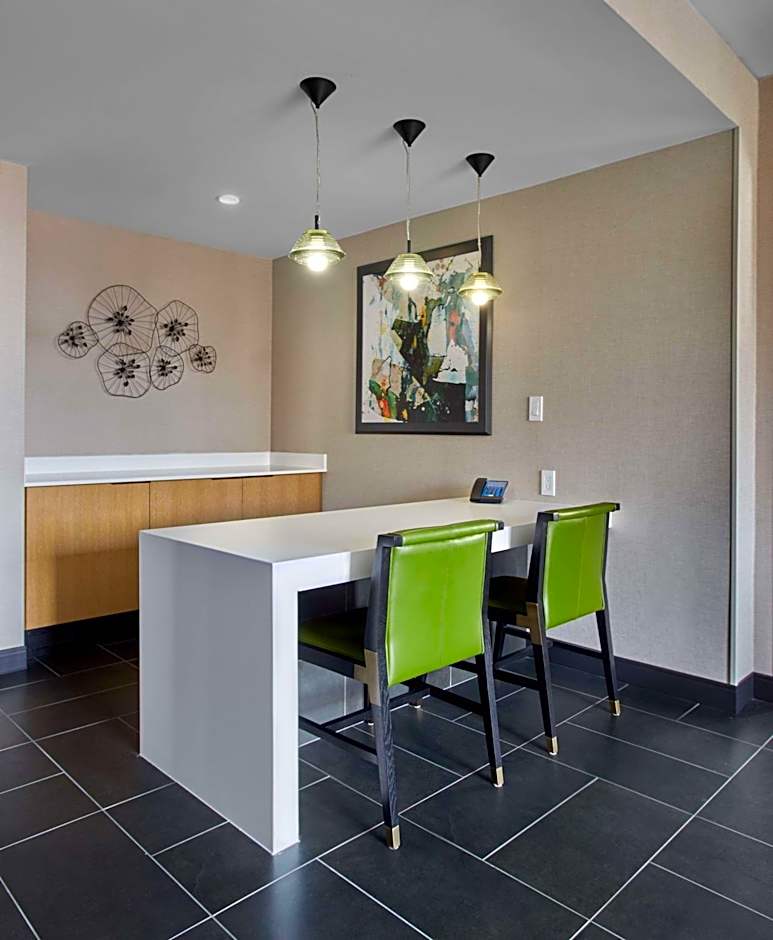 Hilton Des Moines Downtown