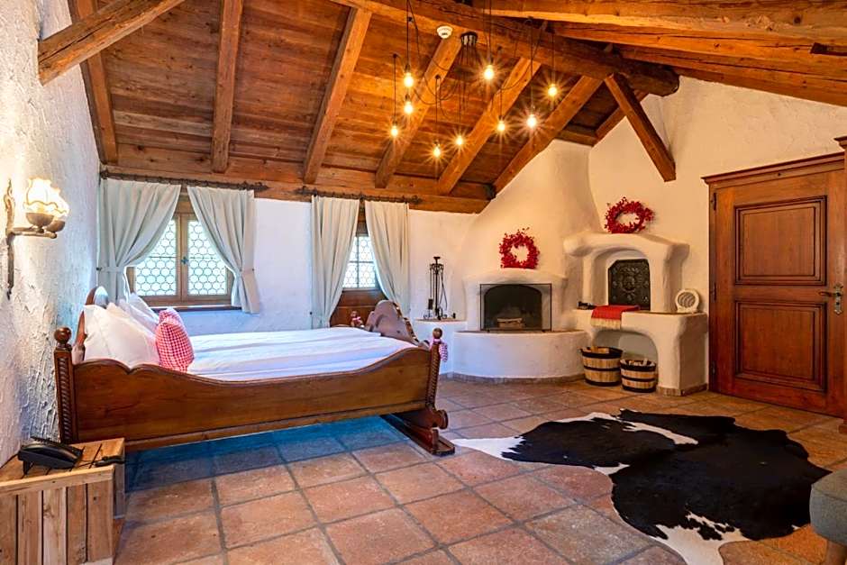 Swiss-Chalet Merlischachen - Historik Chalet-Hotel Lodge