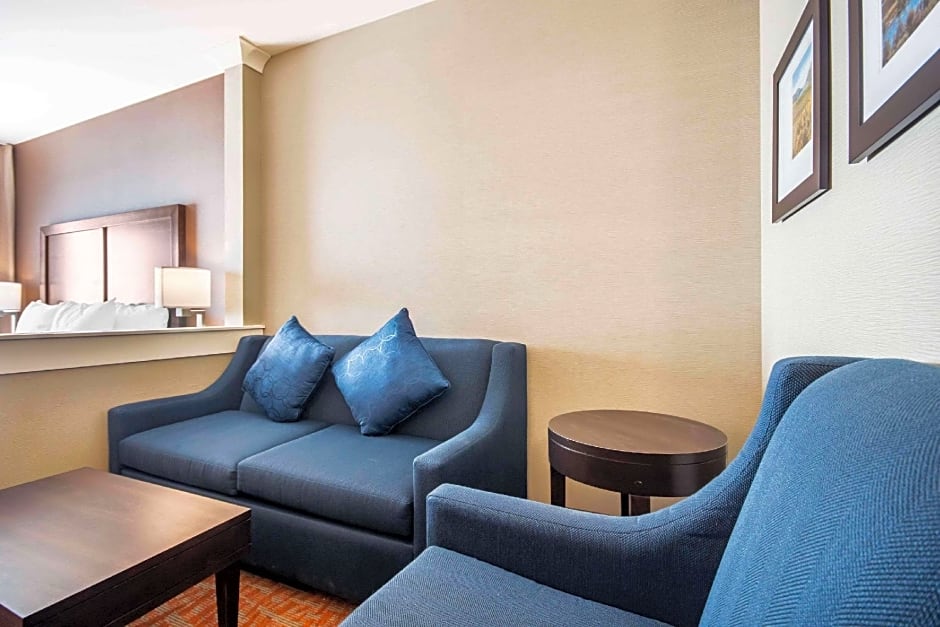 Comfort Inn & Suites Merritt