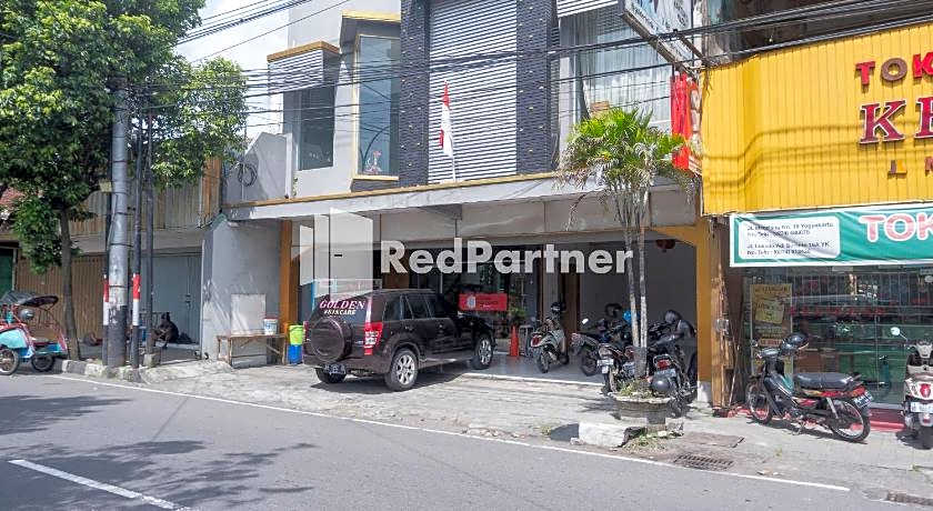 Crown Residence by RedDoorz – Yogyakarta, MN