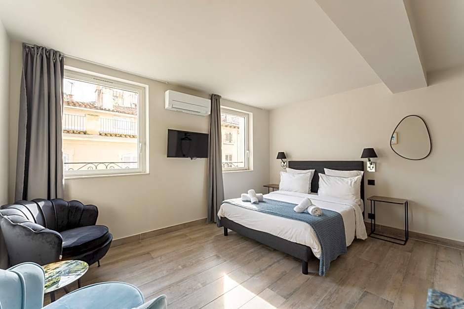 PARADISE Earth & Sea