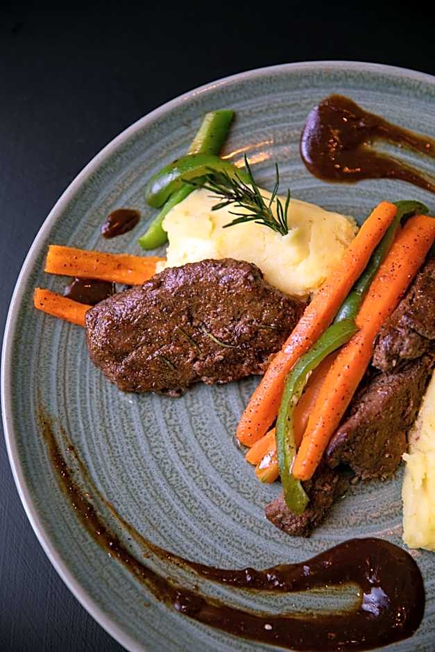 Tulia Retreat Hotel and Spa