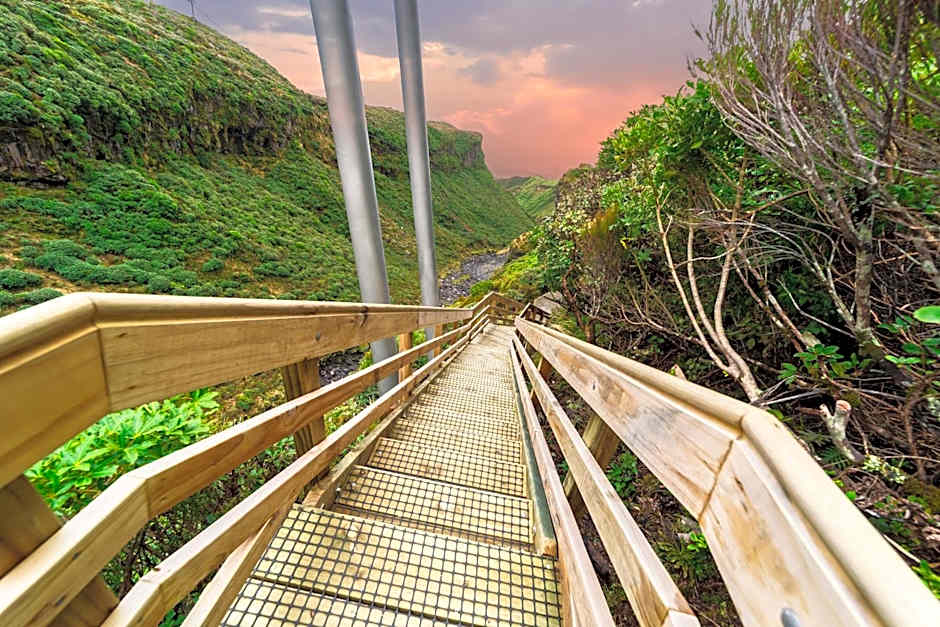 Mountain Lodge, Stratford, Ngati Ruanui