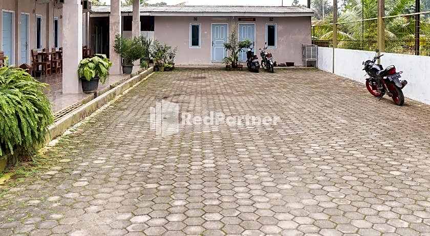 Pondok Kelapa Homestay near Unila Lampung RedPartner