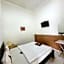Ndalem Katong Guest House Ponorogo