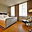 Three Crowns Hotel