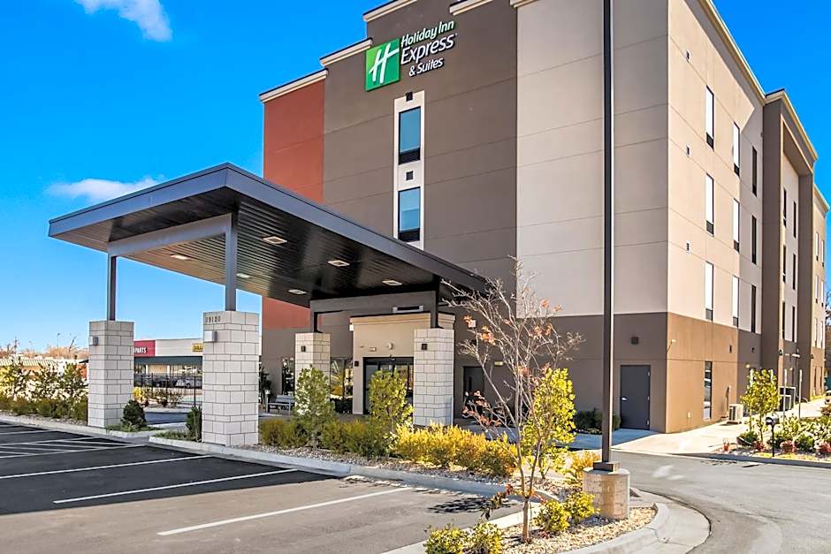 Holiday Inn Express & Suites East Tulsa - Catoosa By IHG
