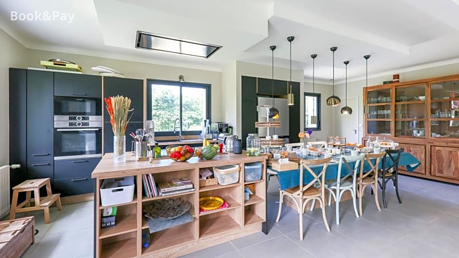 EDEN Locquirec - Piscine & Spa Chambre d hôtes