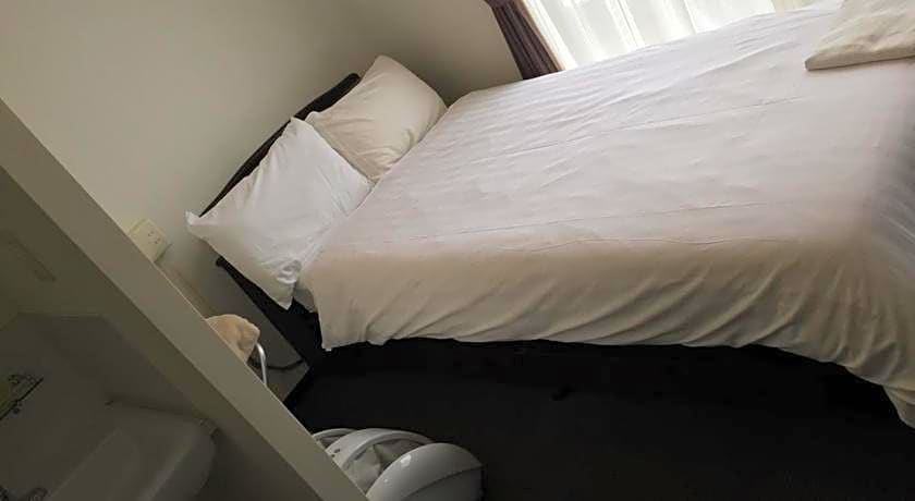 Omura Station Hotel