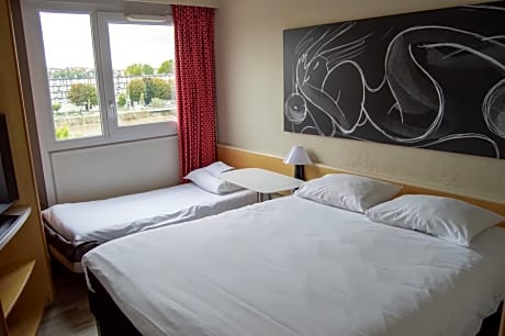 Double Room with Extra Child Bed