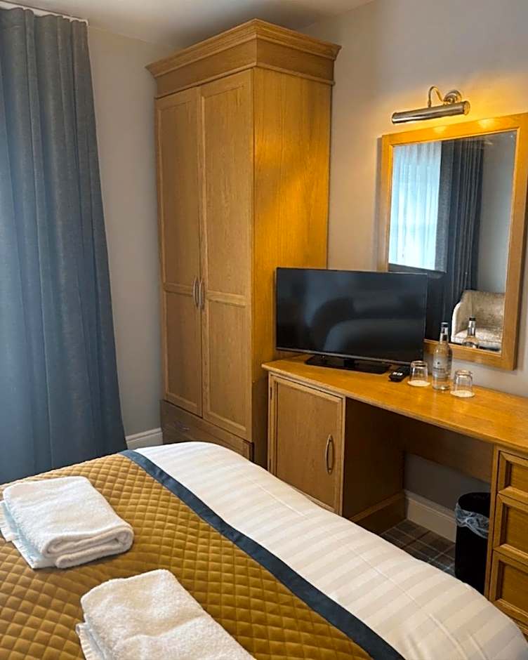 Fairhill House Hotel