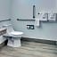 Country Inn & Suites by Radisson, Grand Rapids Airport, MI