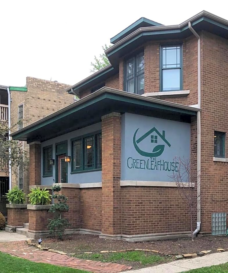 The Greenleaf House – Chicago, IL
