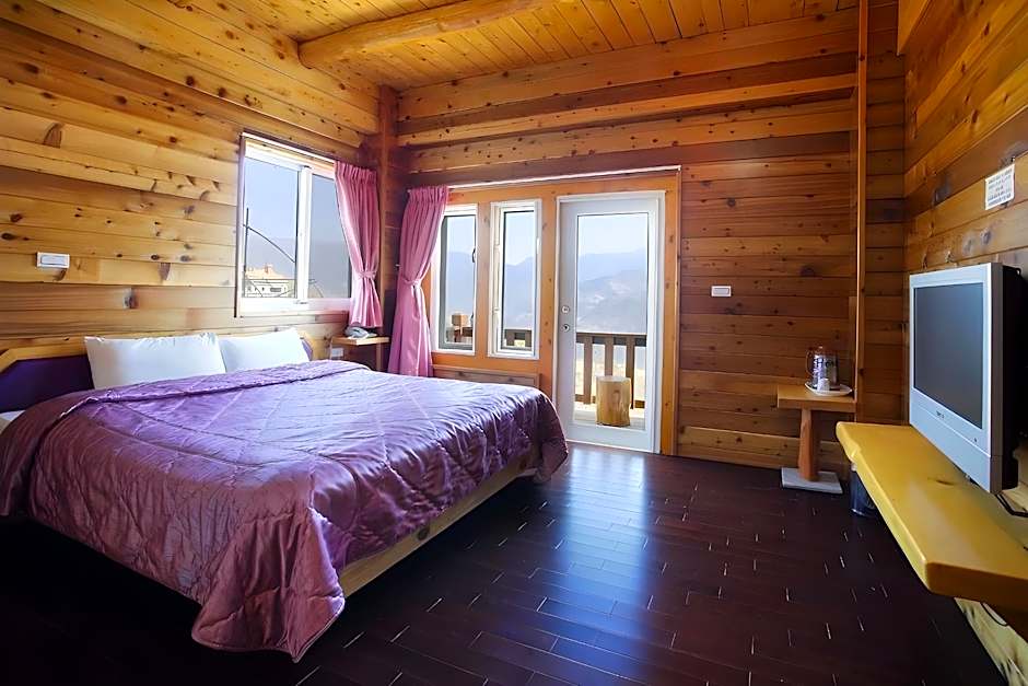 Dindai Glass Vacation Villa