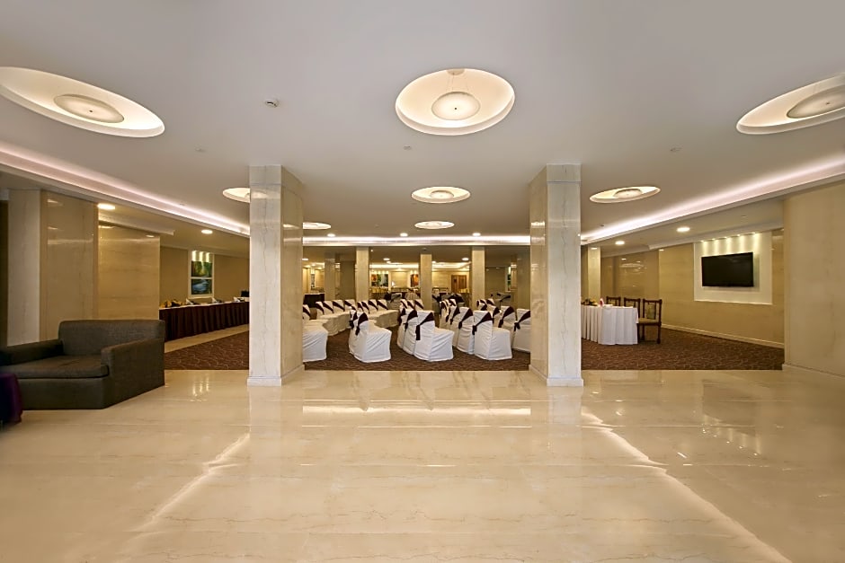 Maurya Patna Hotel