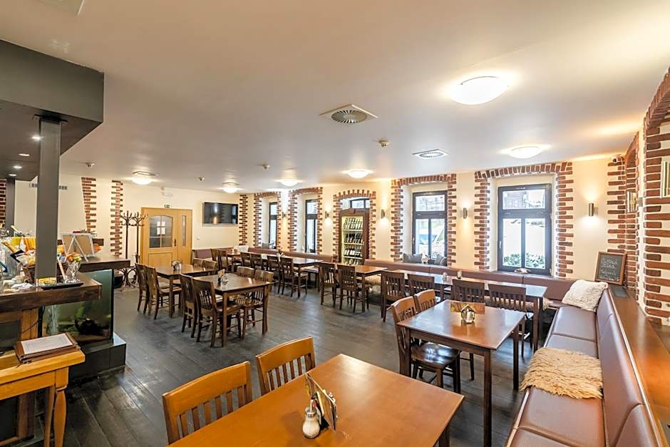Hotel Perla Jizery