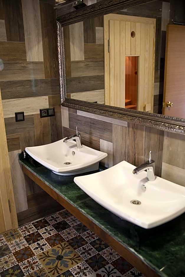 Neba Royal Hotel