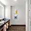 Hotel Indigo Everett - Waterfront Place By IHG